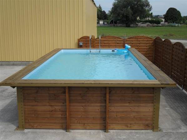 piscine bois hors sol avec renfort en métal 