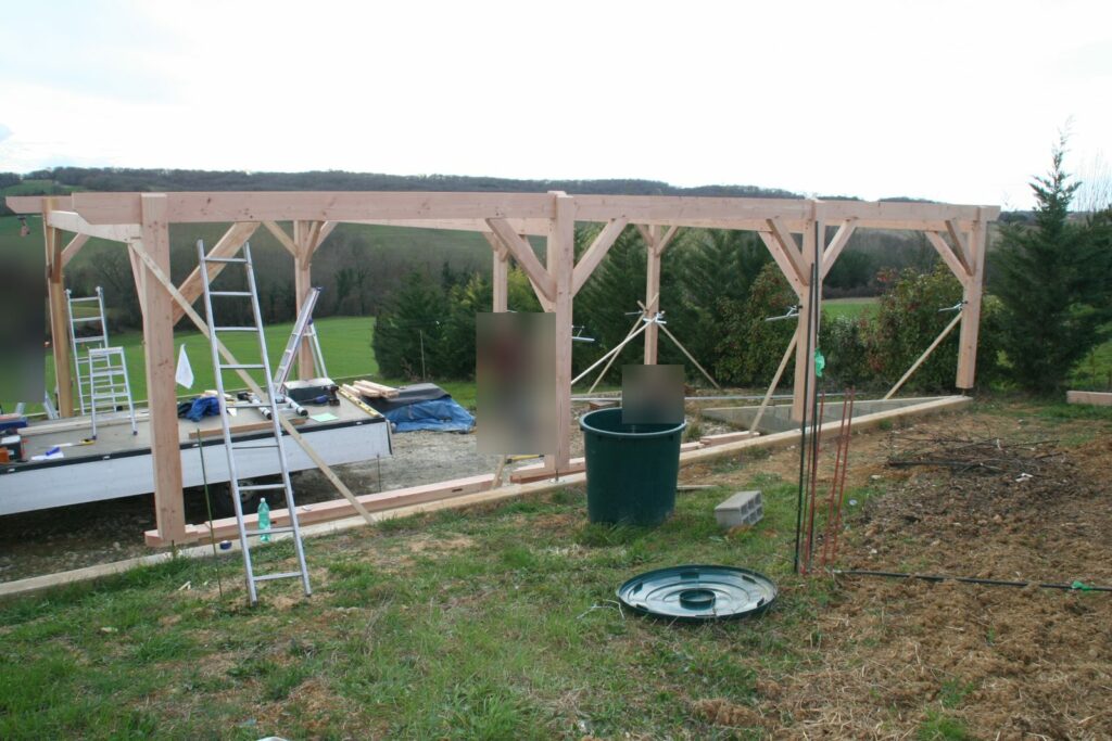 Ossature du carport vue d'ensemble